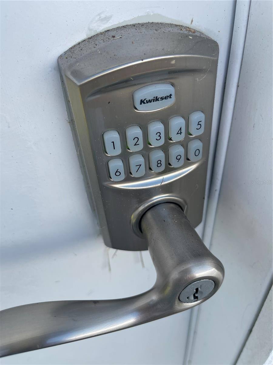 1212 South Highland Avenue, Clearwater, FL 33756