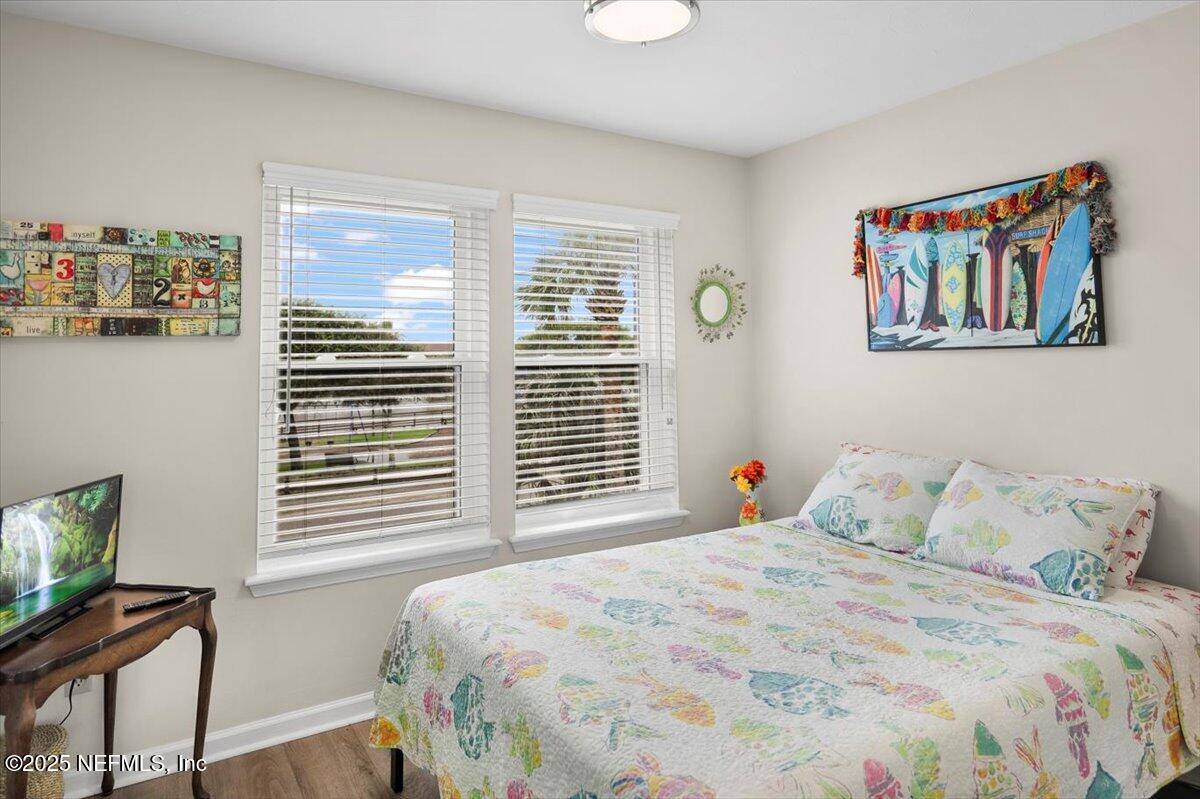 1717 2ND Street South, Jacksonville Beach, FL 32250