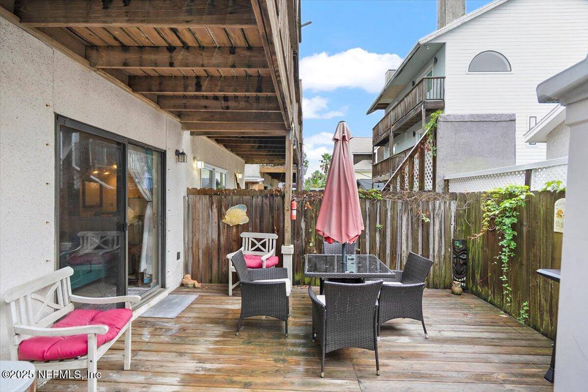 1717 2ND Street South, Jacksonville Beach, FL 32250