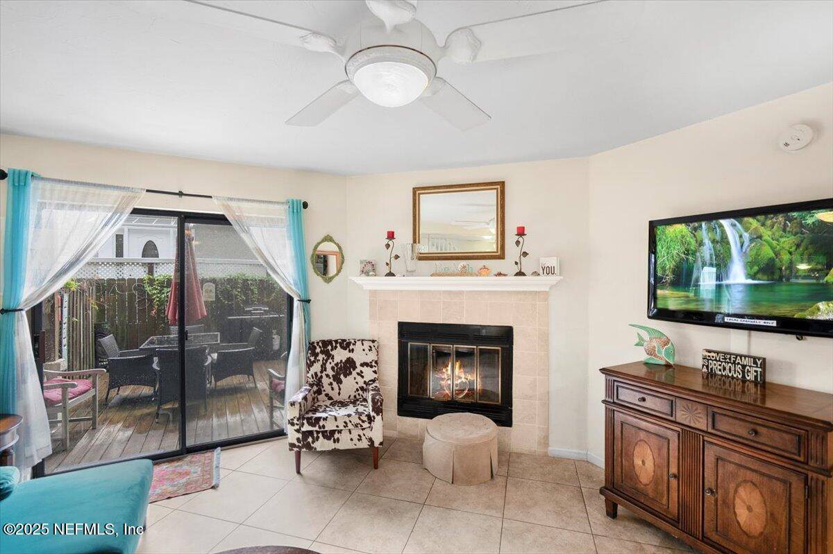 1717 2ND Street South, Jacksonville Beach, FL 32250