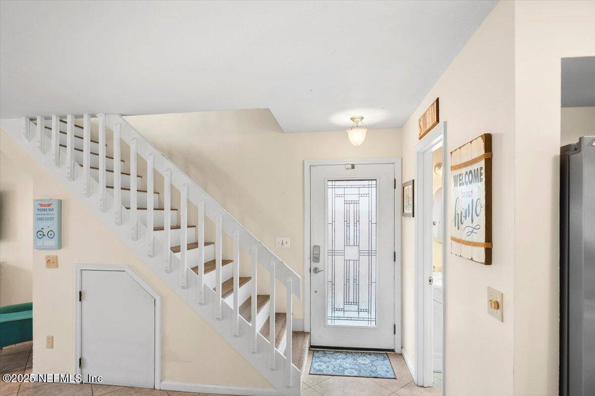 1717 2ND Street South, Jacksonville Beach, FL 32250