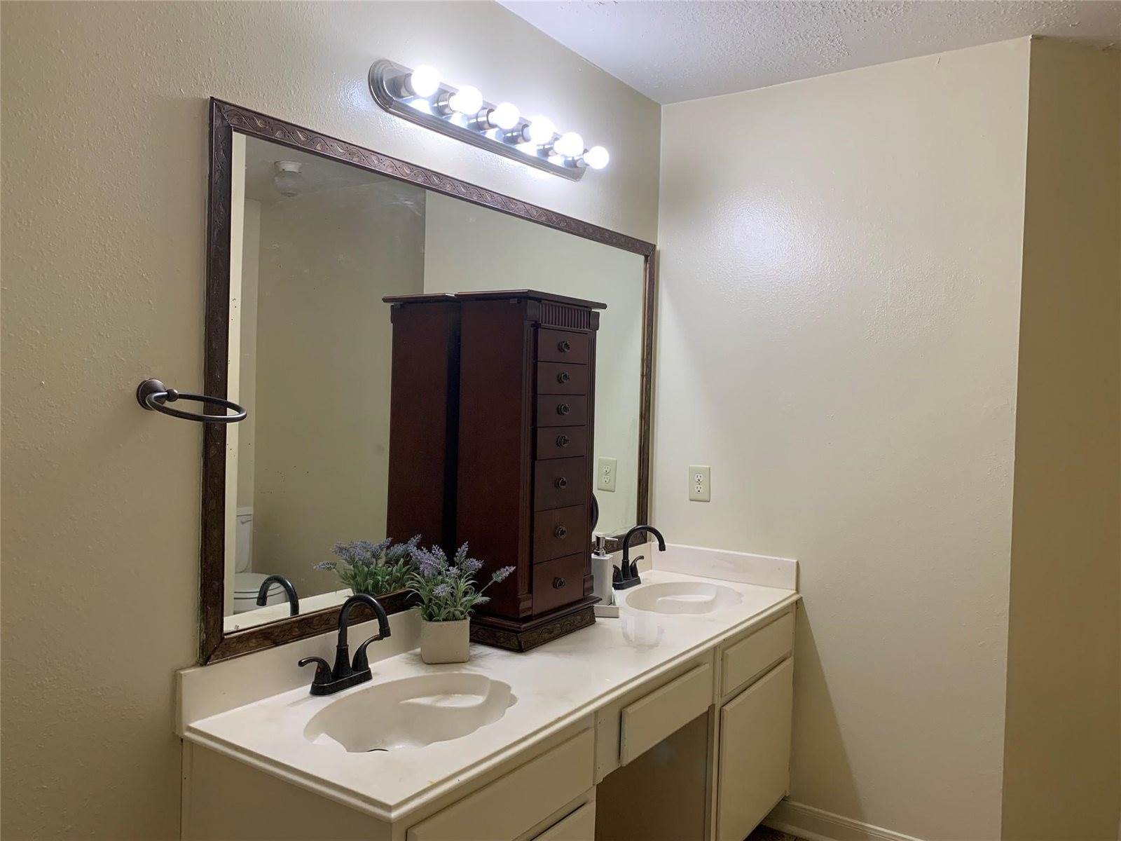 5514 Fawn Trail Lane, Humble, TX 77346