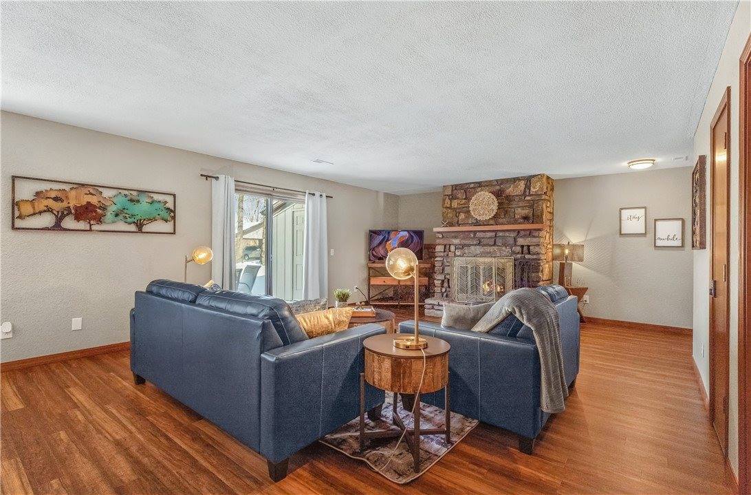 6 Connie Lane, Bella Vista, AR 72715