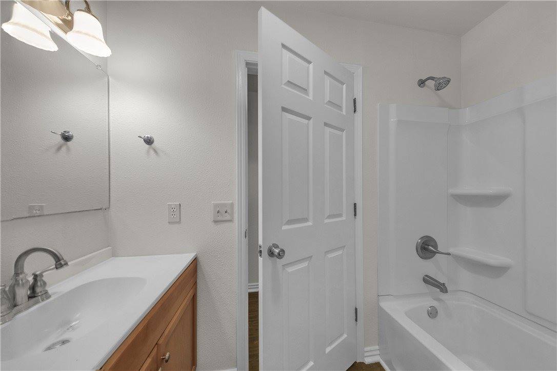 56 Billingsley Drive, Bella Vista, AR 72715