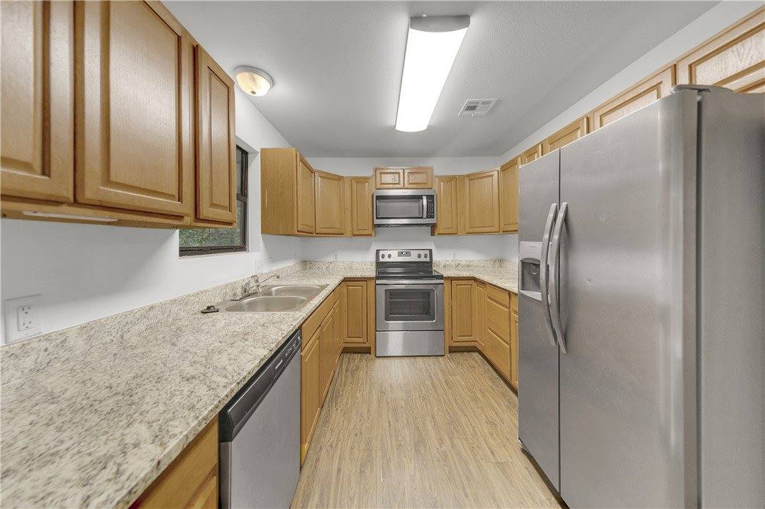 56 Billingsley Drive, Bella Vista, AR 72715