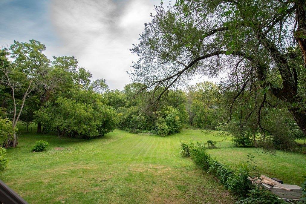 2455 SW 7th Street, Des Moines, IA 50315