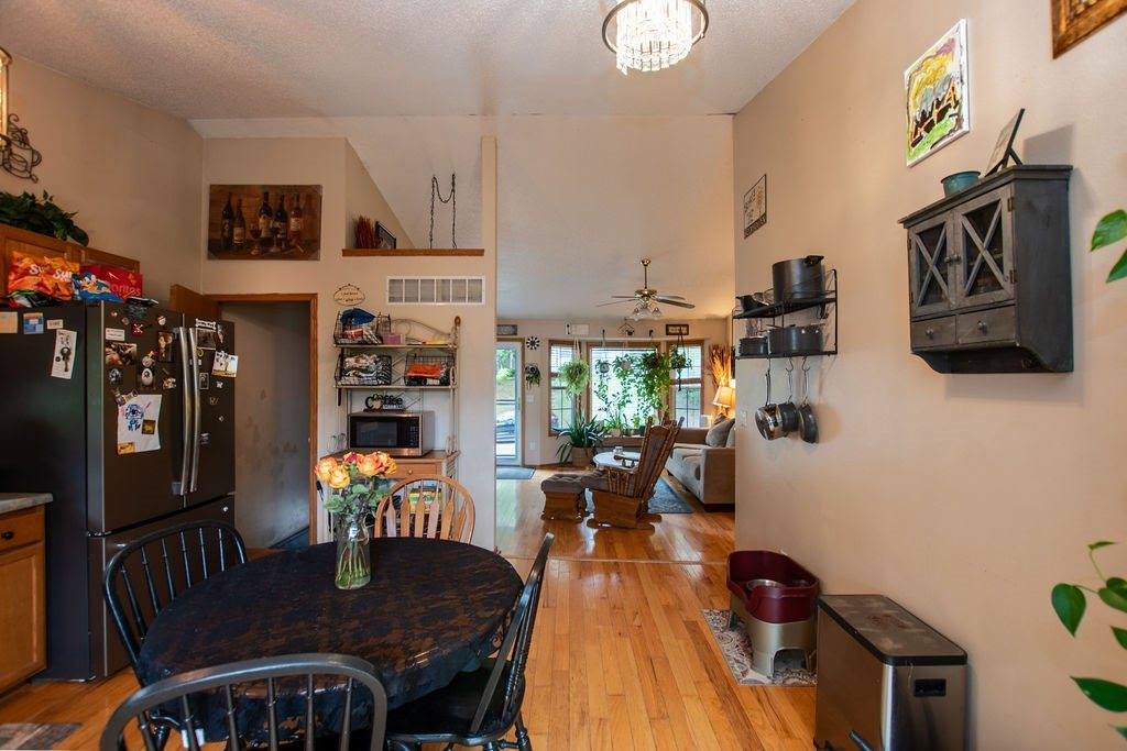 2455 SW 7th Street, Des Moines, IA 50315