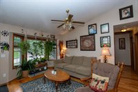 2455 SW 7th Street, Des Moines, IA 50315