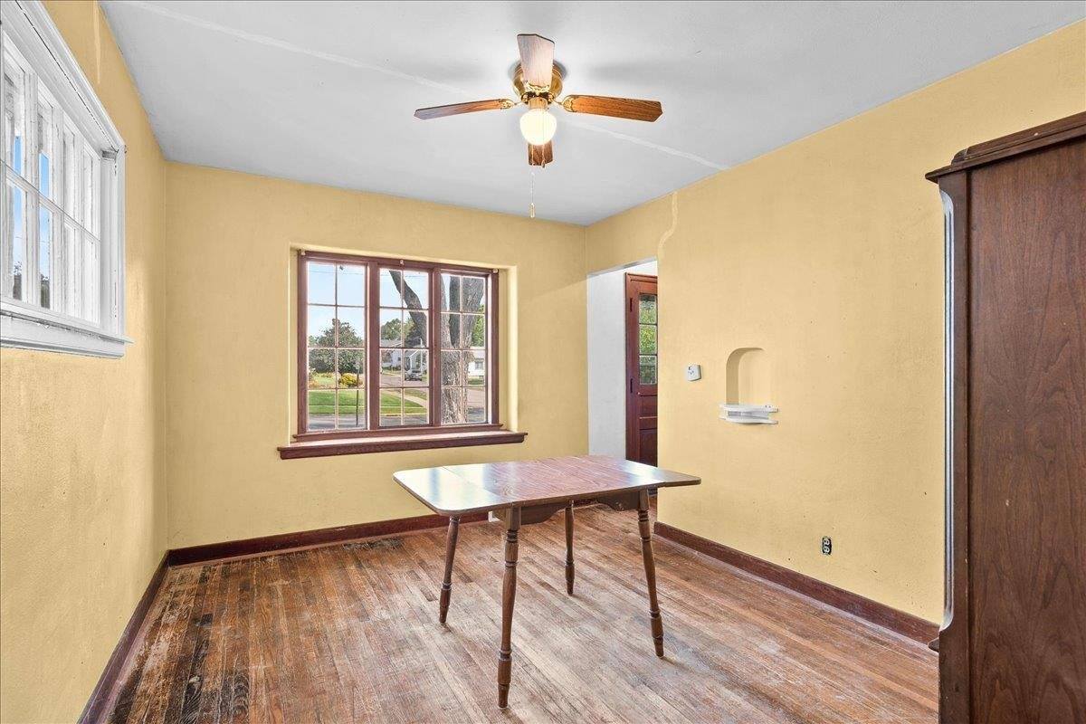 800 W 4th Street, Marshfield, WI 54449