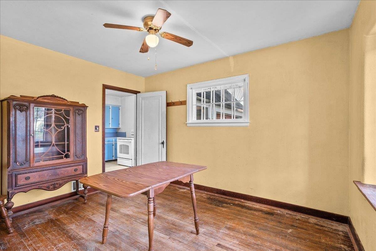 800 W 4th Street, Marshfield, WI 54449