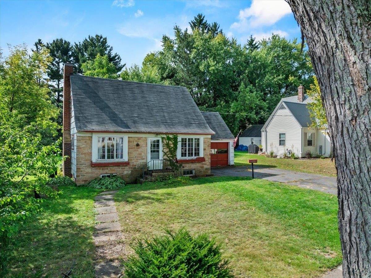 800 W 4th Street, Marshfield, WI 54449