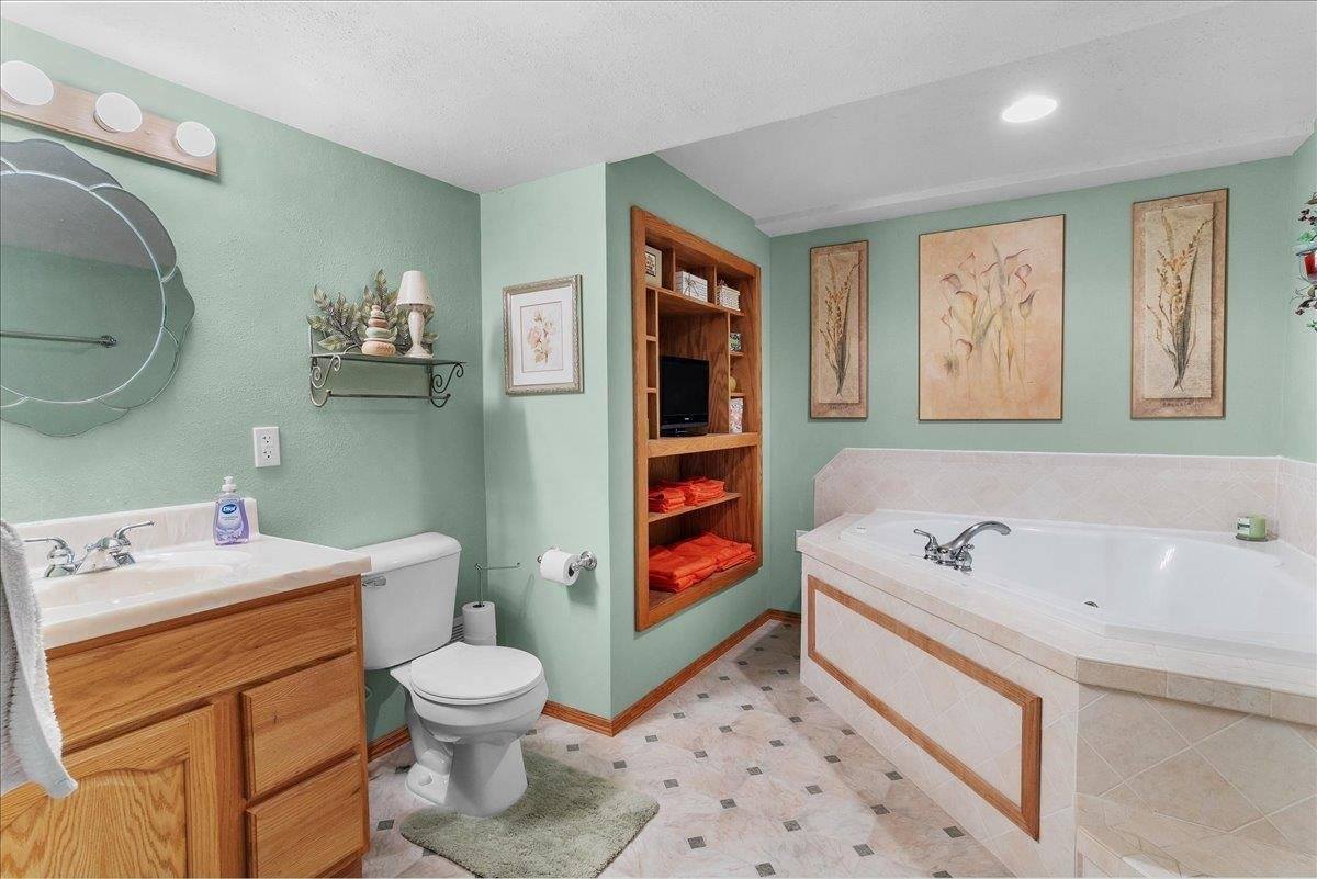 203536 Sun Ridge Drive, Spencer, WI 54479