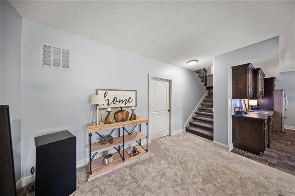 16805 Hauser Street, Overland Park, KS 66221