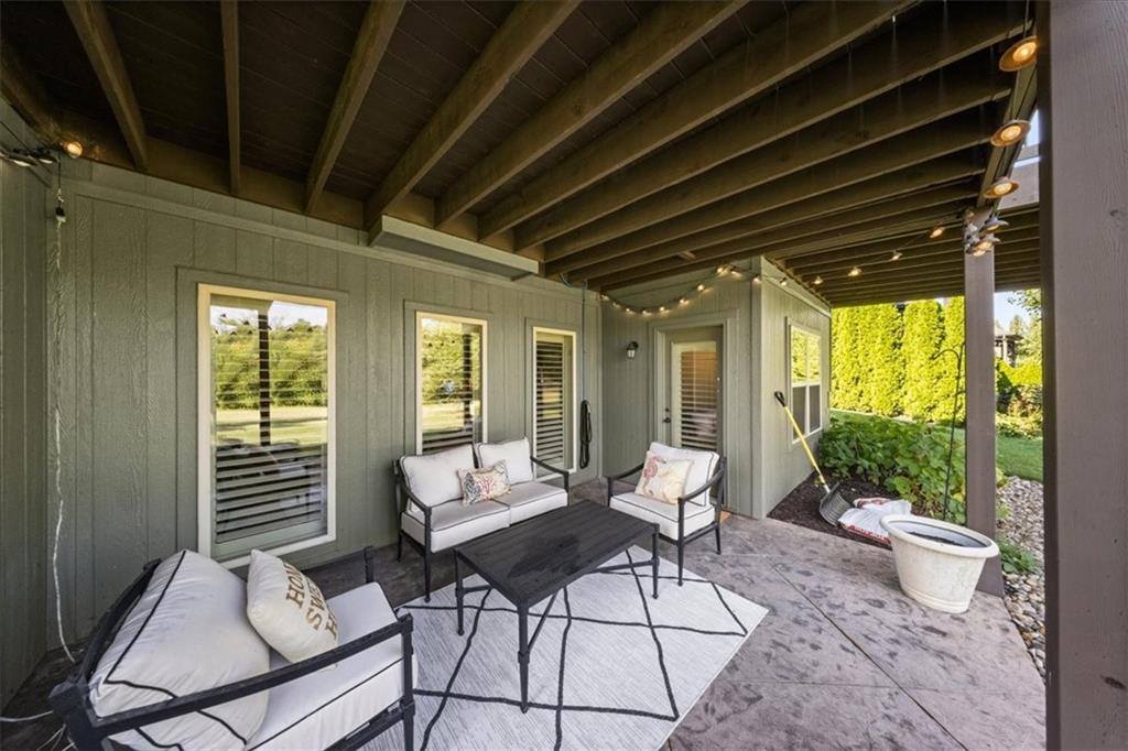 16805 Hauser Street, Overland Park, KS 66221