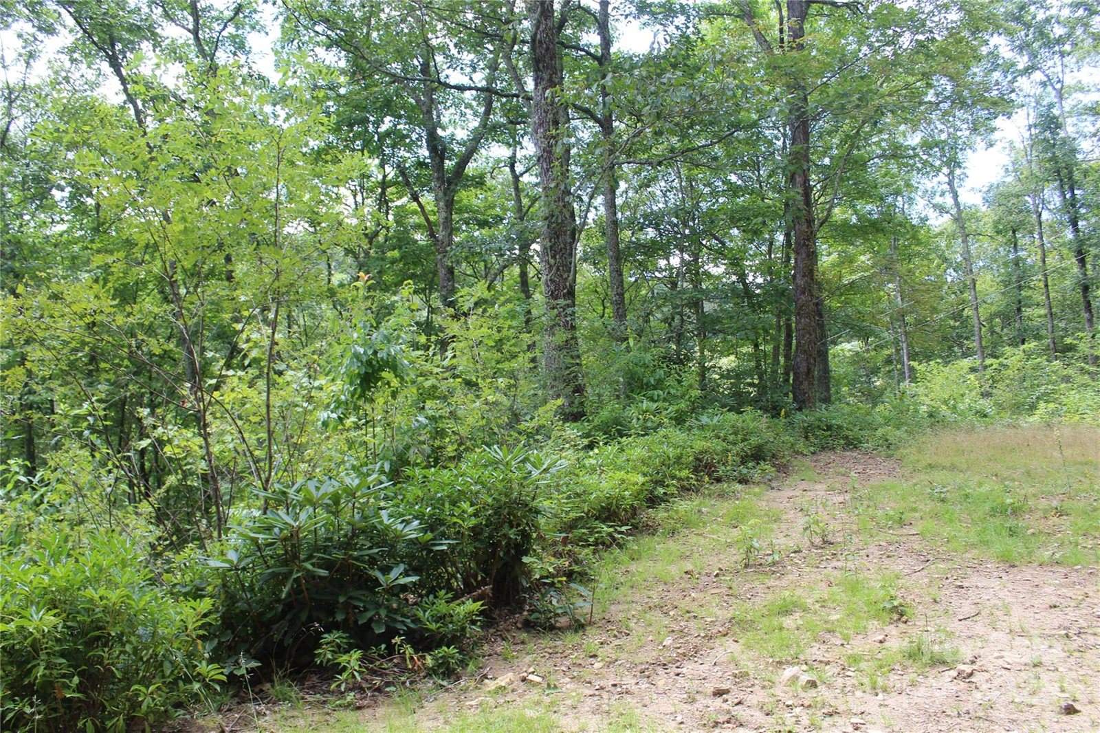 920 Autumn Drive, Maggie Valley, NC 28751