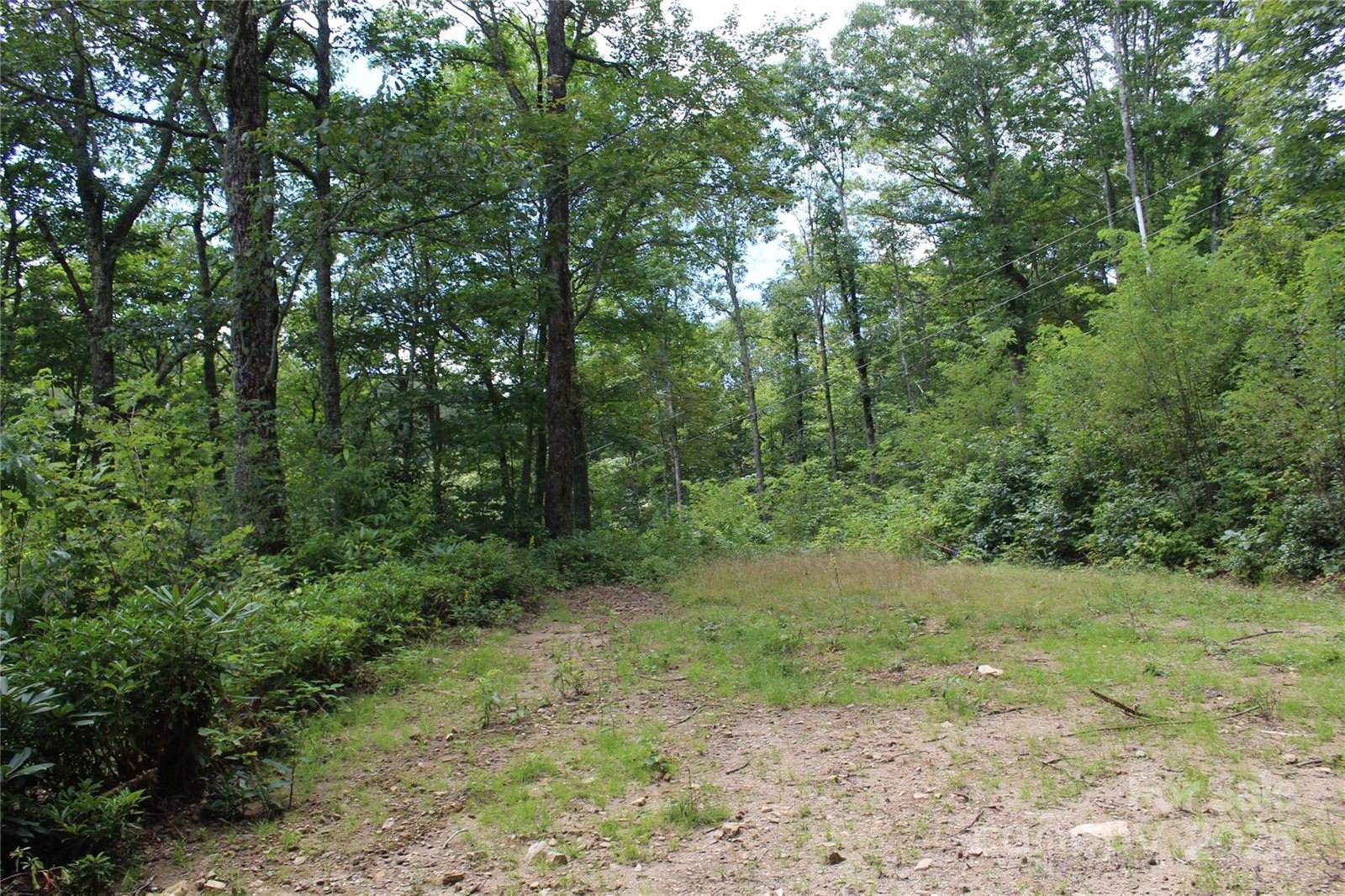 920 Autumn Drive, Maggie Valley, NC 28751