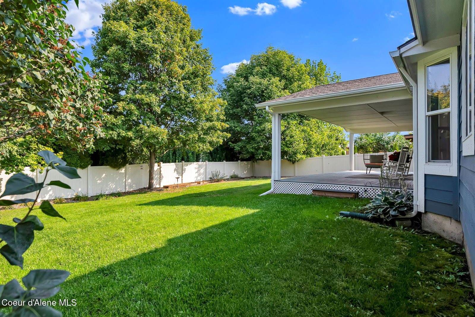 6615 West Soldier Creek Ave, Rathdrum, ID 83858