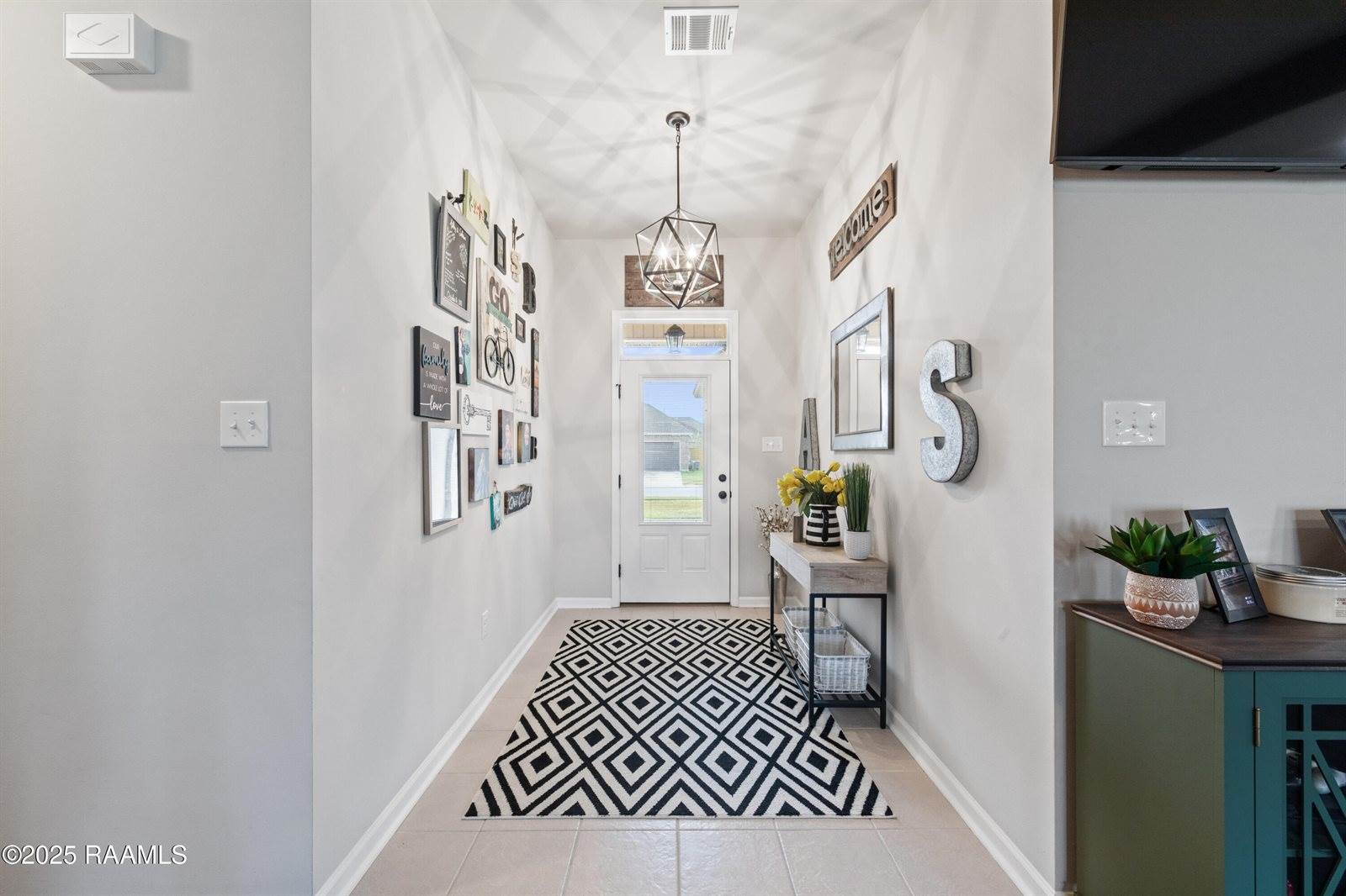 307 Saint Gaspar Street, Youngsville, LA 70592