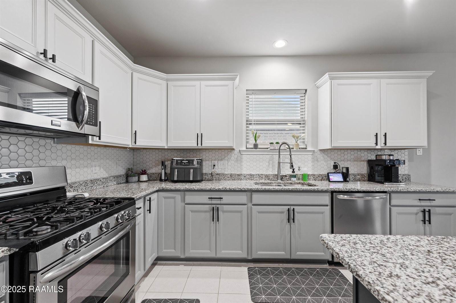 307 Saint Gaspar Street, Youngsville, LA 70592