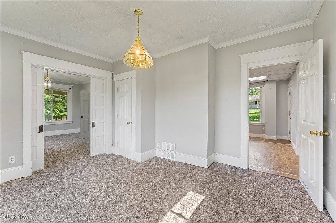 21 East Liberty Street, Mineral Ridge, OH 44440