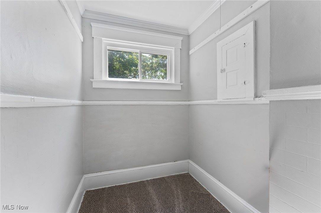 21 East Liberty Street, Mineral Ridge, OH 44440