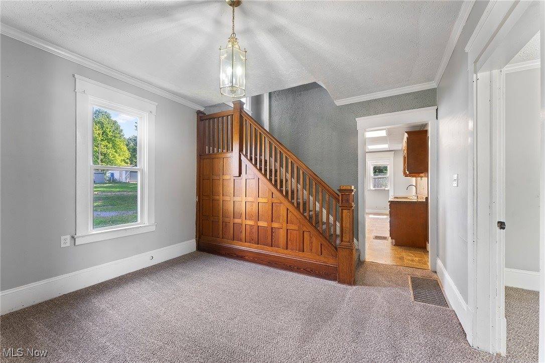 21 East Liberty Street, Mineral Ridge, OH 44440