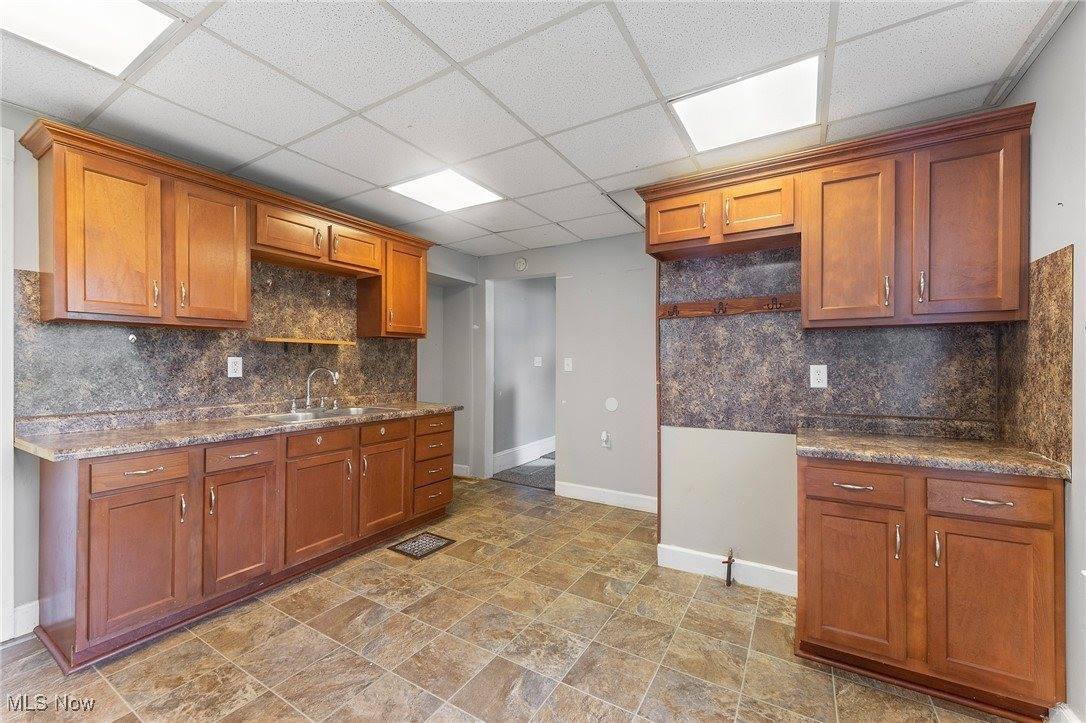 21 East Liberty Street, Mineral Ridge, OH 44440