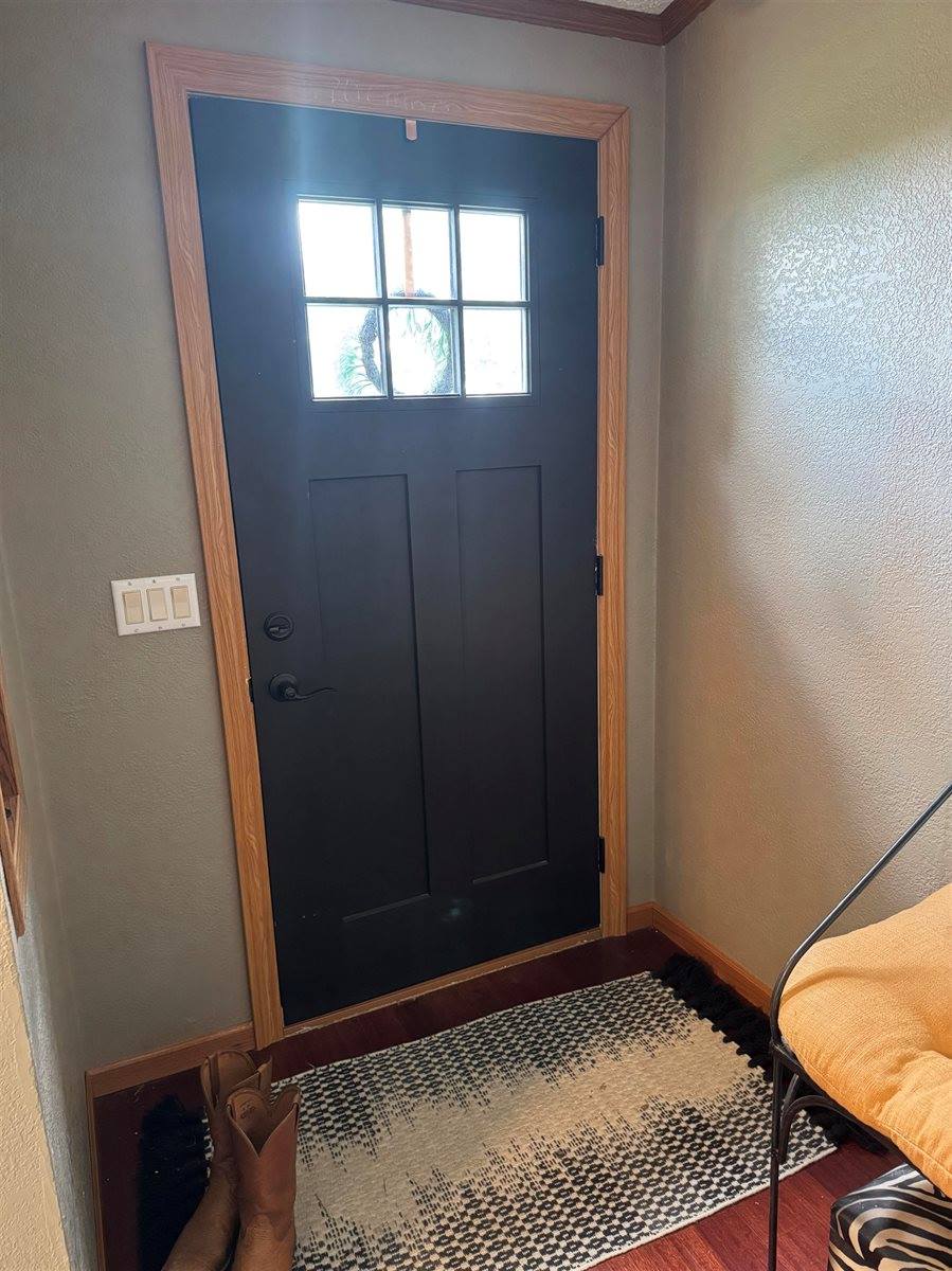 20292 East Fort Mcpherson Road, Maxwell, NE 69151