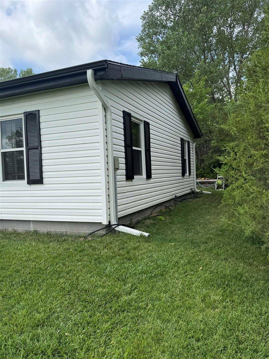 20292 East Fort Mcpherson Road, Maxwell, NE 69151