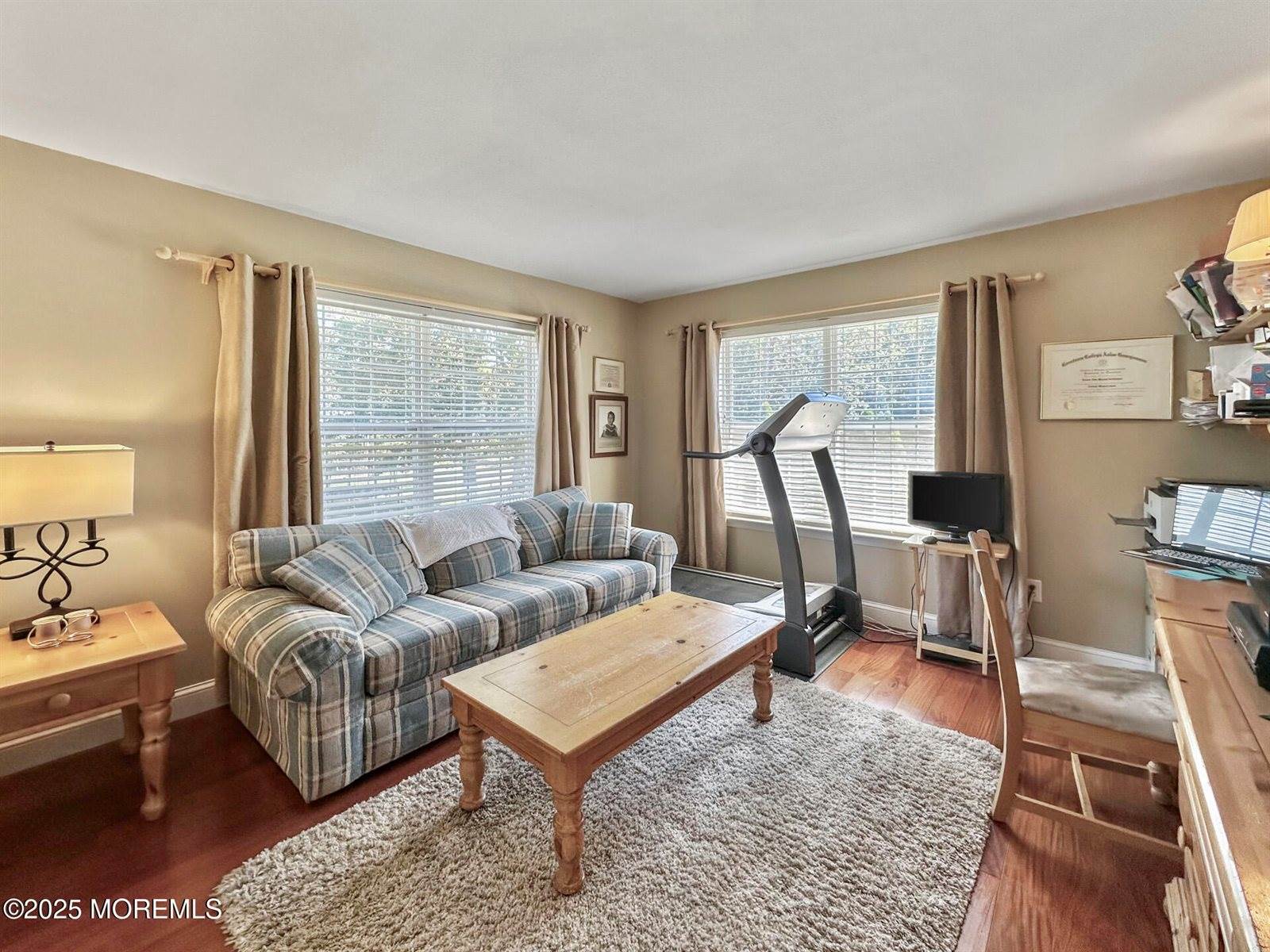 5 Twin Oaks Court, Jackson, NJ 08527