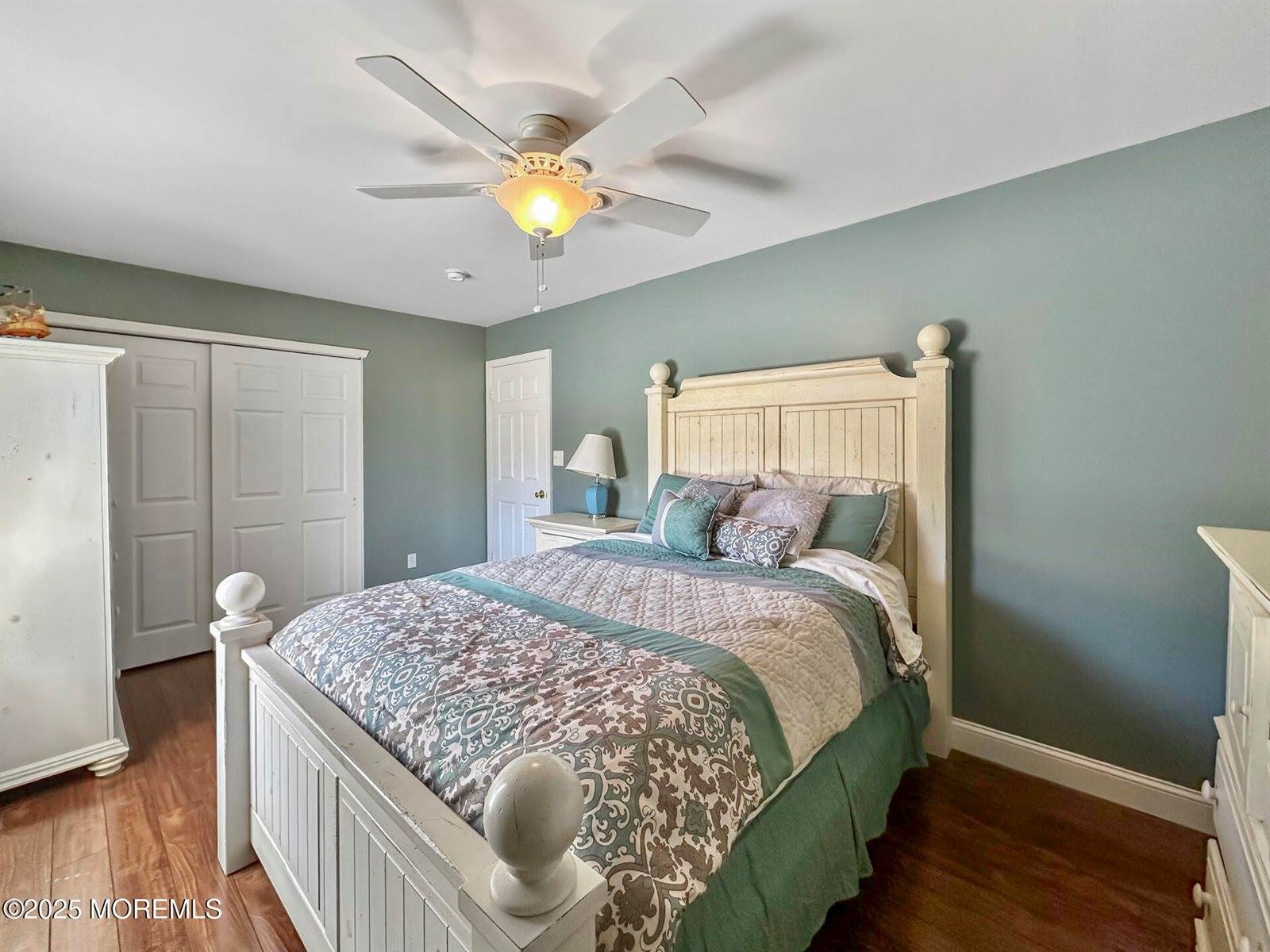 5 Twin Oaks Court, Jackson, NJ 08527