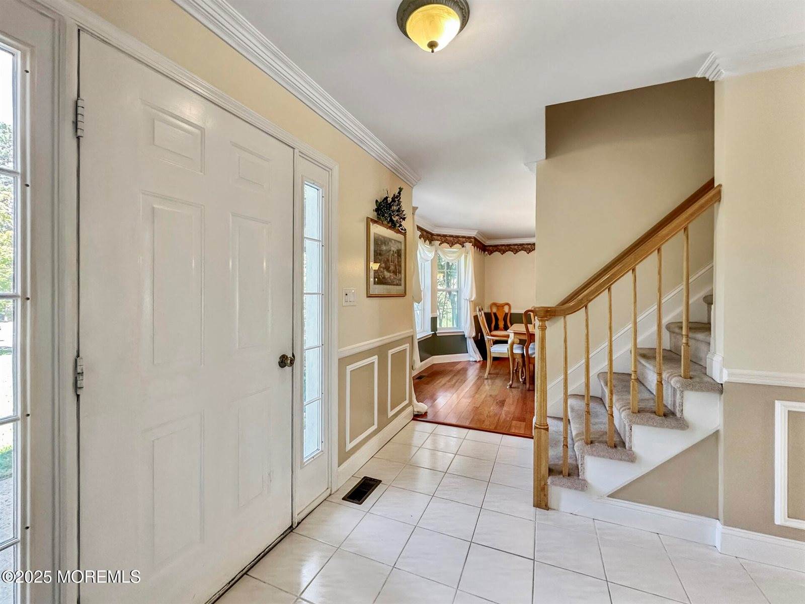 5 Twin Oaks Court, Jackson, NJ 08527