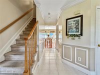 5 Twin Oaks Court, Jackson, NJ 08527