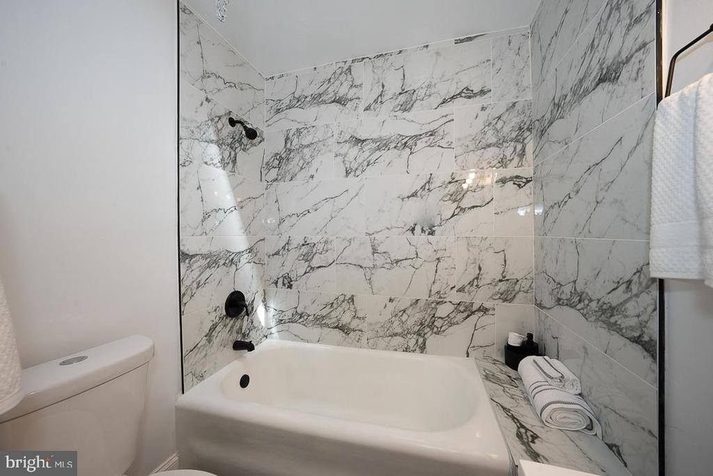 426 Hampden Road, Upper Darby, PA 19082