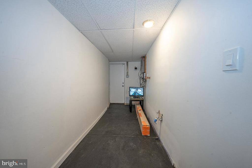 426 Hampden Road, Upper Darby, PA 19082