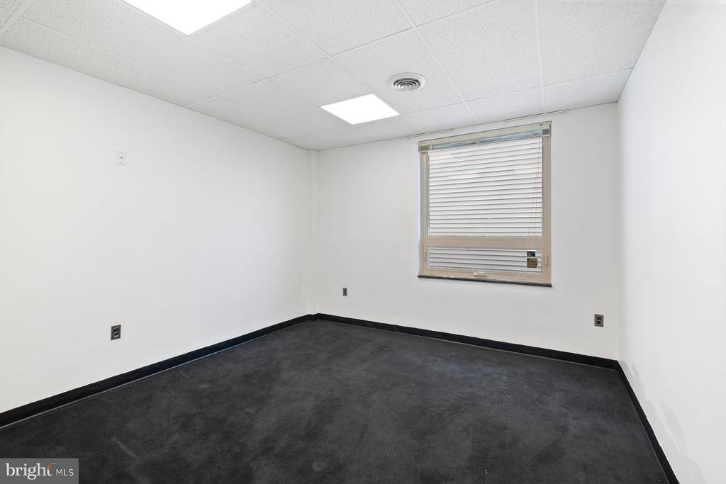 2401 Blueridge Avenue, Wheaton, MD 20902