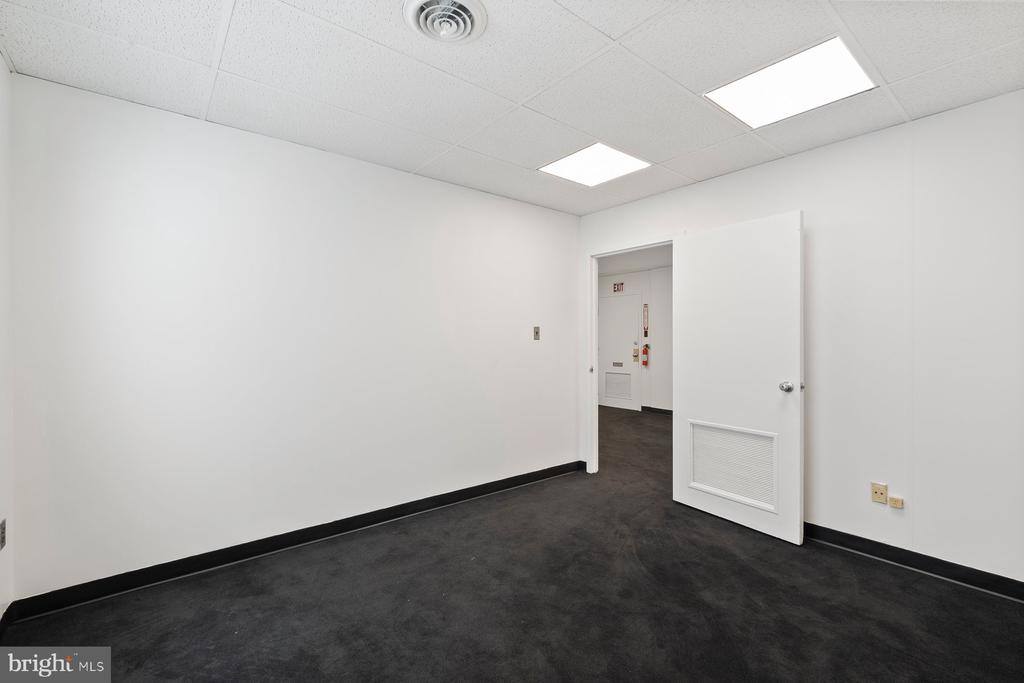 2401 Blueridge Avenue, Wheaton, MD 20902