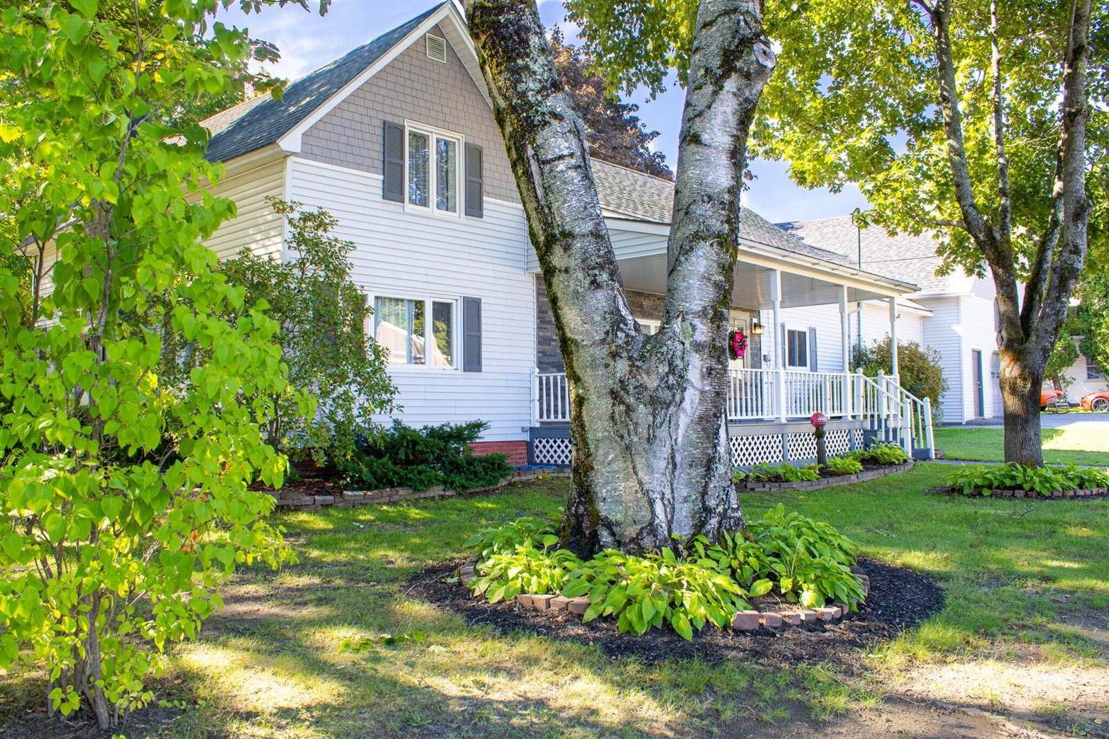 49 North Street, Newport, ME 04953