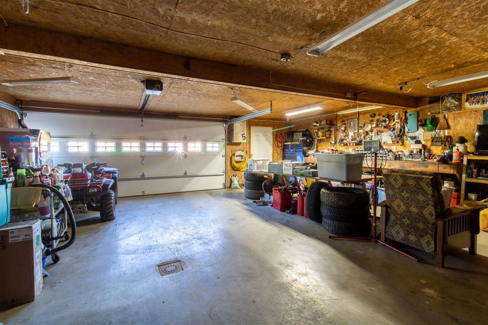 49 North Street, Newport, ME 04953