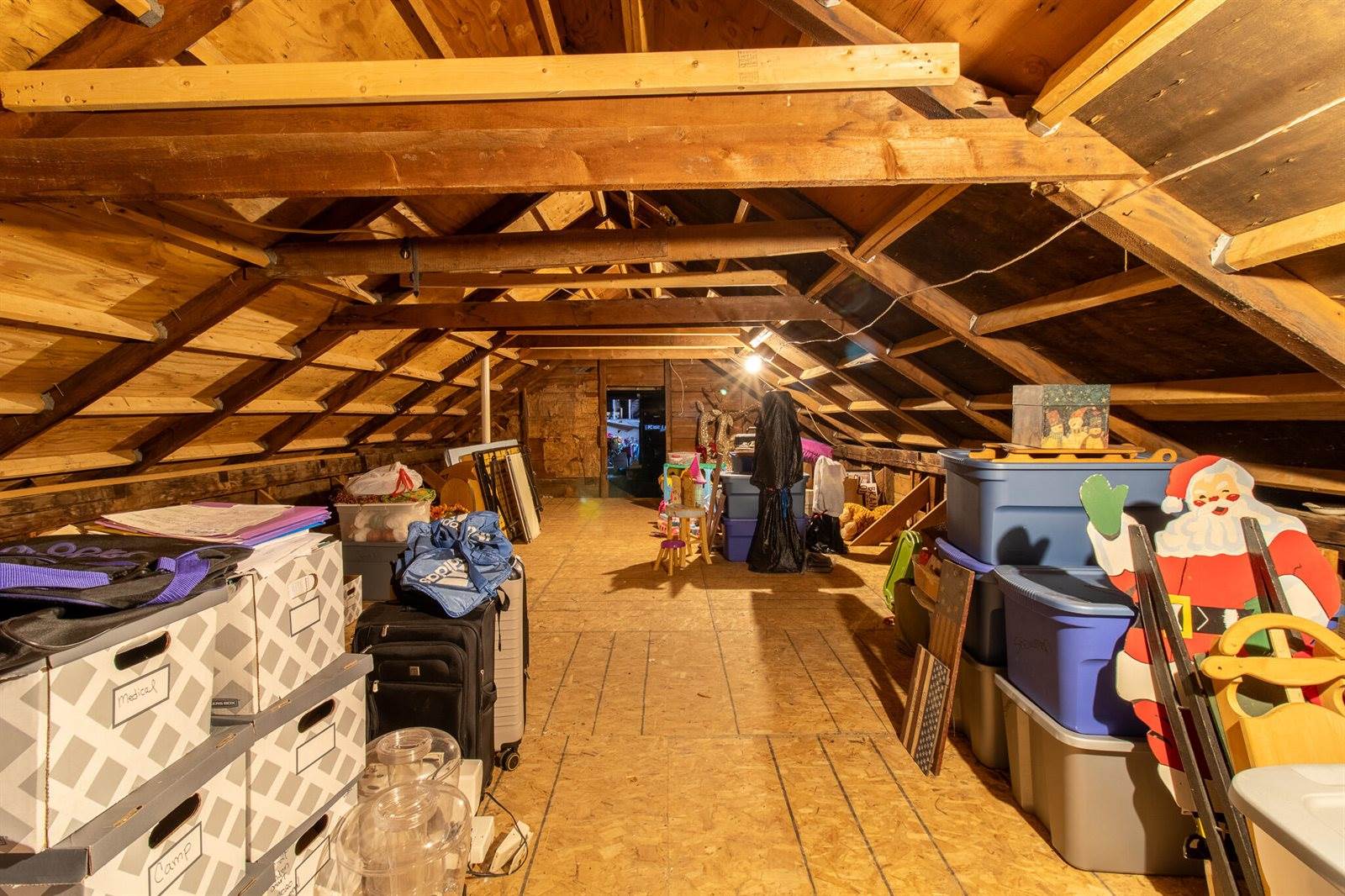 49 North Street, Newport, ME 04953