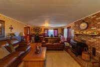 49 North Street, Newport, ME 04953