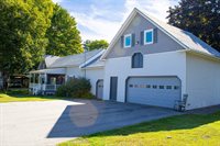 49 North Street, Newport, ME 04953