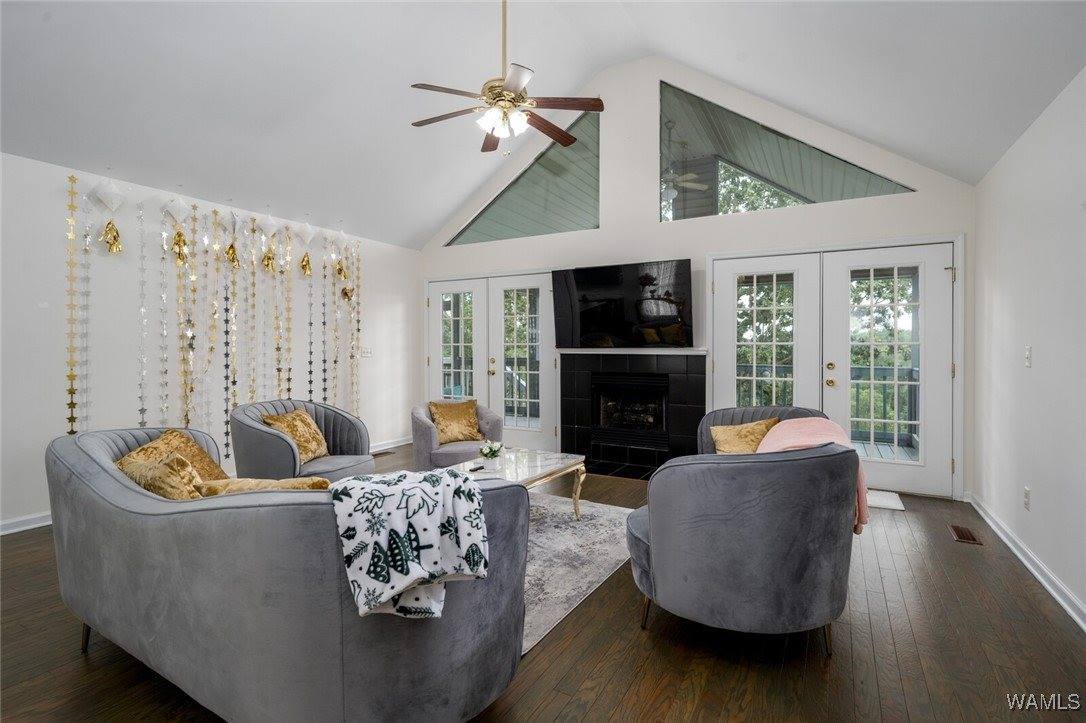 17020 Stonecliff Drive, Northport, AL 35475