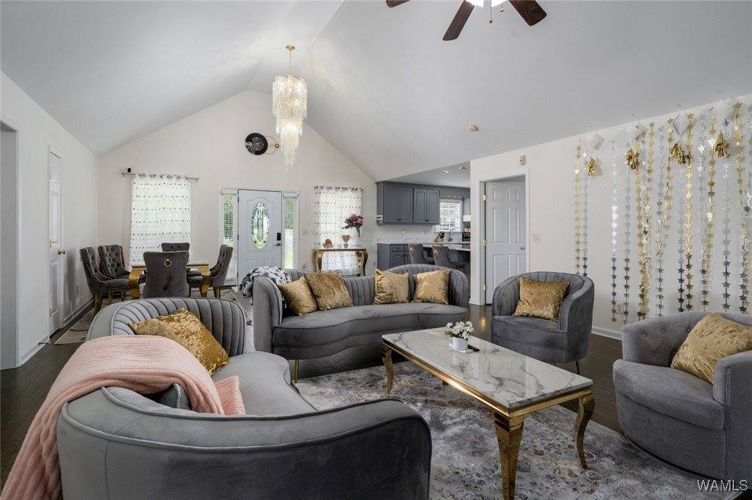 17020 Stonecliff Drive, Northport, AL 35475