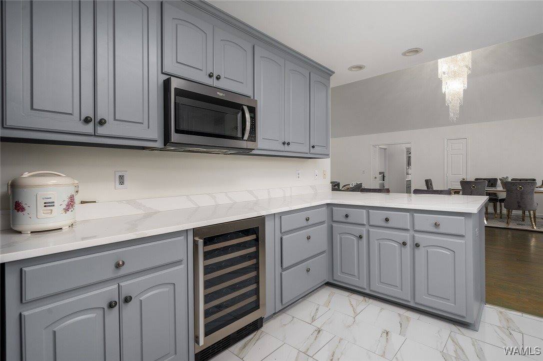 17020 Stonecliff Drive, Northport, AL 35475