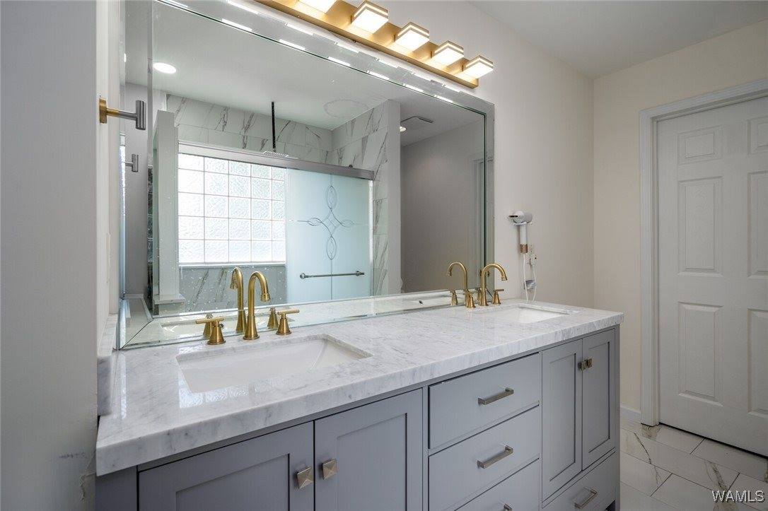 17020 Stonecliff Drive, Northport, AL 35475