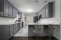 17020 Stonecliff Drive, Northport, AL 35475