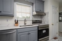 17020 Stonecliff Drive, Northport, AL 35475