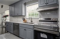 17020 Stonecliff Drive, Northport, AL 35475