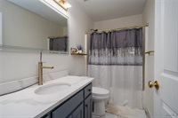 17020 Stonecliff Drive, Northport, AL 35475